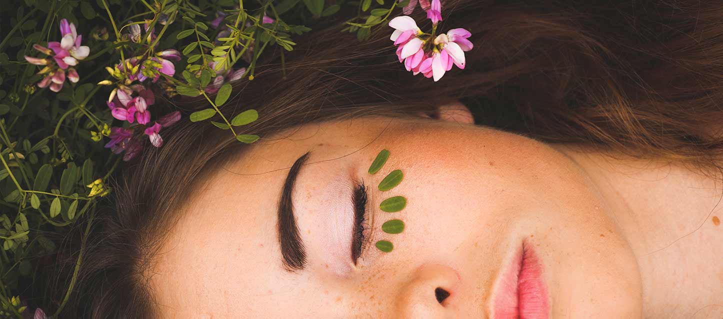 cuidado-del-rostro-antes-de-dormir