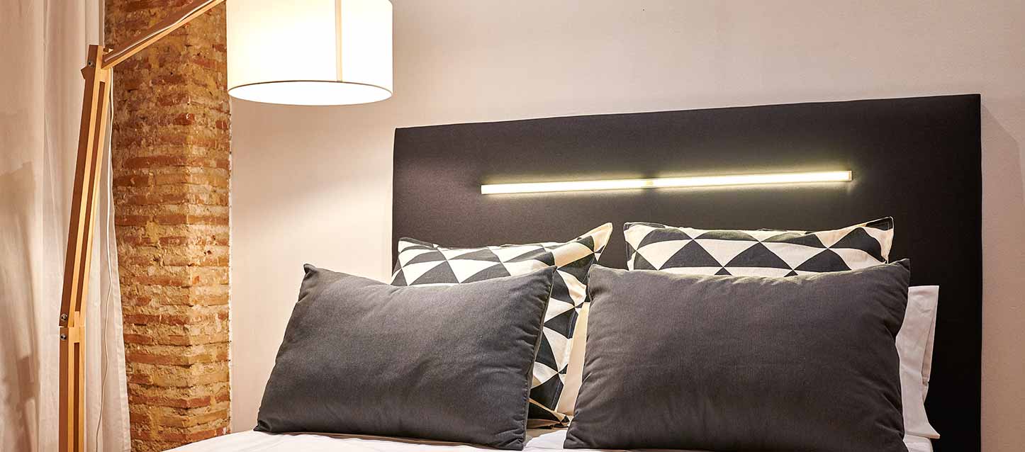 cabecero tapizado con led