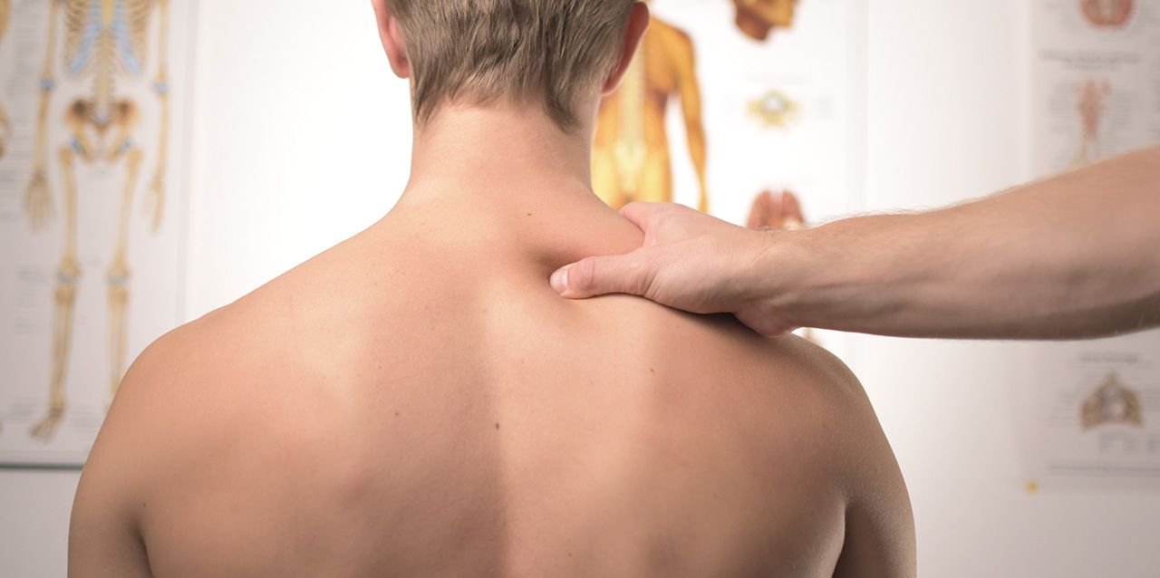 Consejos para disminuir el dolor de cuello por la noche