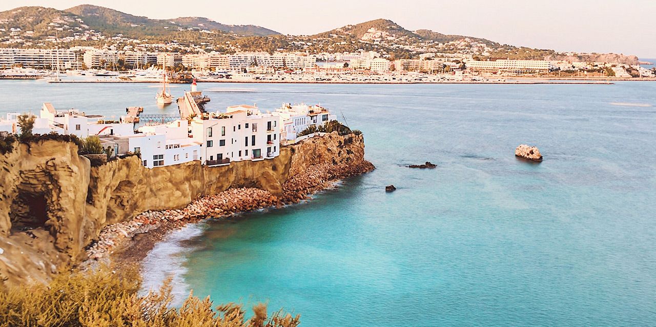 acantilado en ibiza